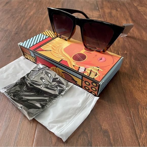 NWT/NIB Vintage Oversized Cat Eye Tortoise Sunglasses - Picture 2 of 7